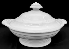Niagara Shape (Scalloped Decagon)_Davenport (& Co.)_Vegetable Tureen Base and Lid_Item_002