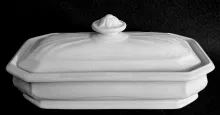 Niagara Shape (Scalloped Decagon)_J. Wedgwood_Brush Tray Base and Lid_Item_001