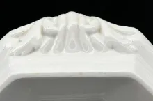 Ninevah_Mellor, Venables, & Co._Vegetable Tureen Base and Lid_Handle_004