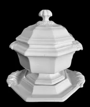Ninevah_Venables, Mann, & Co._Sauce or Soup Tureen Base, Lid, and Underplate_Item_002
