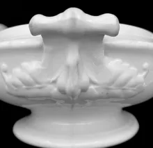 Nut with Bud_John Meir & Son_Vegetable Tureen Base and Lid_Handle_004