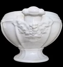 Paneled Grape | Unspecified | Sauce or Soup Tureen Base and Lid | Handle | 002