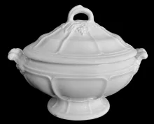 Paneled Grape_W. E. Oulsnam (& Sons)_Sauce or Soup Tureen Base and Lid_Item_001