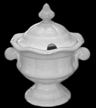 Pearl Sydenham_J. & G. Meakin_Sauce or Soup Tureen Base and Lid_Item_001