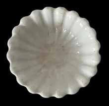 Plain Fluted and Scalloped | Thomas Hughes | Fluted Bowl with Scalloped Rim on Tall Pedestal | Item | 006