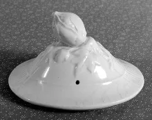 Plain French Shape_Davenport (& Co.)_Teapot or Coffee Pot Lid_Finial_001