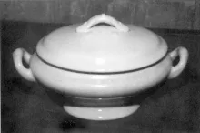 Plain_Alfred Meakin_Vegetable Tureen Base and Lid_Item_001