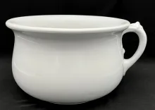 Plain_Johnson Bros. (Late Pankhurst & Co.)_Chamber Pot Base_Item_001