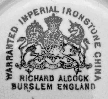 Plain_Richard Alcock_Brush Vase Underplate_Mark_002