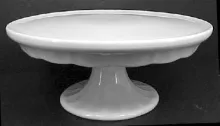 Plain | Taylor & Davis | Scalloped Cake Stand | Item | 003