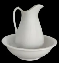 Plain | Wheeling Pottery Co. | Ewer and Wash Basin | Item | 001