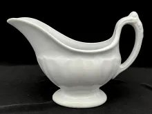 President Shape_John Edwards_Gravy Boat_Item_001