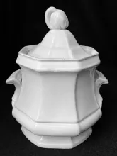 Prize Nodding Bud_T. J. & J. Mayer_Sugar Bowl with Lid_Item_001