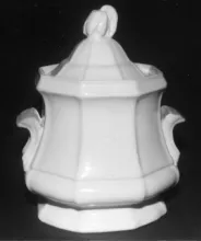 Prize Nodding Bud_T. J. & J. Mayer_Sugar Bowl with Lid_Item_002