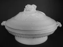 Ribbed Grape | Bridgwood & Clarke | Vegetable Tureen Base and Lid | Item | 001