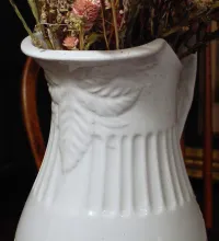 Ribbed Raspberry_J. & G. Meakin_Ewer_Embossing_003