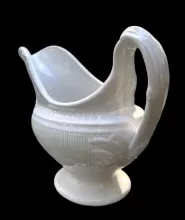 Ribbed Raspberry | J. & G. Meakin | Gravy Boat | Handle | 003