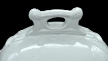 Royal_Mellor, Taylor, & Co._Waste or Slop Jar Base and Lid_Finial_002