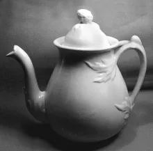 Sevres Shape_John Edwards_Teapot or Coffee Pot Base and Lid_Item_001
