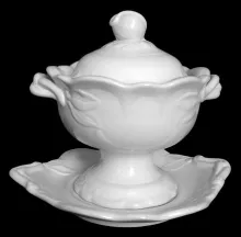 Split Pod_Unspecified_Sauce or Soup Tureen Base, Lid, and Underplate_Item_002