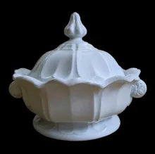 Sydenham Shape | T. & R. Boote (& Co.) | Vegetable Tureen Base and Lid | Item | 009