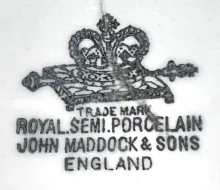 The Box | John Maddock & Son(s) (& Co.) | Butter Dish Base and Lid | Mark | 003