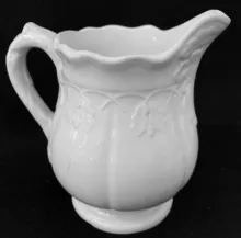 Tiny Oak and Acorn_J. W. Pankhurst (& Co.)_Creamer or Cream Pitcher_Item_001