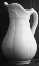Tiny Oak and Acorn_J. W. Pankhurst (& Co.)_Ewer_Item_005