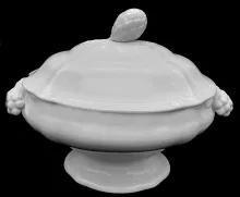 Triple Border_James Edwards_Sauce or Soup Tureen Base and Lid_Item_004