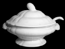 Triple Border_James Edwards_Sauce or Soup Tureen Base, Lid, and Ladle_Item_005
