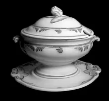 Tulip Shape | Elsmore & Forster | Sauce or Soup Tureen Base, Lid, and Underplate | DecItem | 001