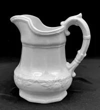 Union Shape (Fig)_J. Wedgwood_Creamer or Cream Pitcher_Item_002