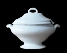 Unknown Tableware | E. & C. Challinor (& Co.) | Sauce or Soup Tureen Base and Lid | Item | 001