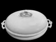 Unknown Tableware | W. & E. Corn | Sauce or Soup Tureen Base and Lid | Finial | 002