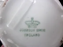 Unknown Toilet Pieces | Johnson Bros.(Late Pankhurst) | Partial Toilet Set | Mark | 007