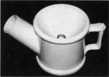 Utilitarian_Unspecified_Hand Held Spittoon_Item_001