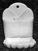 Utilitarian | Unspecified | Hanging Soap Dish | Item | 001