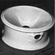 Utilitarian_Unspecified_Spittoon_Item_002