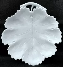 Victor Shape | Homer Laughlin China Co. | Relish Dish | Item | 001