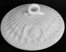 Victor | F. Jones (& Co.) | Chamber Pot Lid | Item | 002