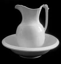 Victory | John Edwards | Ewer and Wash Basin | Item | 004