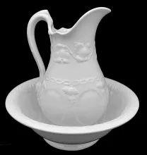 Vintage Shape_E. & C. Challinor_Ewer and Wash Basin_Item_001