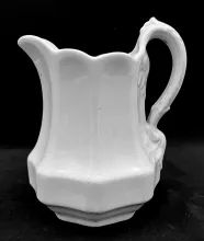 Walled Octagon_Jacob Furnival_Creamer or Cream Pitcher_Item_001