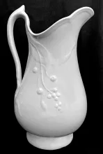 Winterberry_Bridgwood & Clarke_Ewer_Item_002